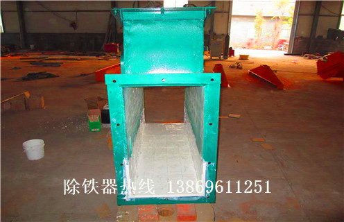 水泥廠(chǎng)RCYA管道永磁自卸式除鐵器