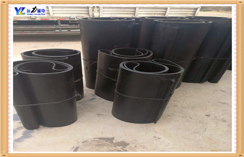 皮帶除鐵器，天津皮帶除鐵器更換過(guò)程_天津皮帶除鐵器更換過(guò)程皮帶原因及如何調_刮板價(jià)格