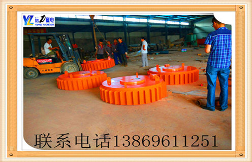 廣西油冷自卸式電磁除鐵器經(jīng)客戶(hù)驗收發(fā)貨